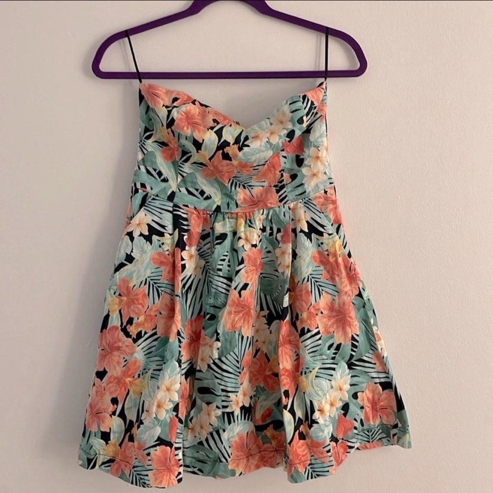 Floral dress size small